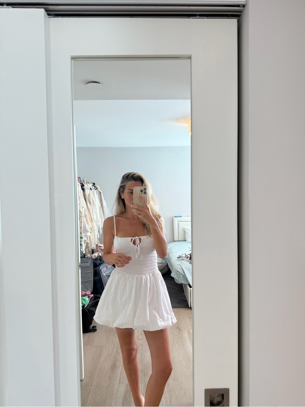 NWT ZARA poplin white balloon Mini Dress size S - BLOG FAVE 
Vestido falda globo